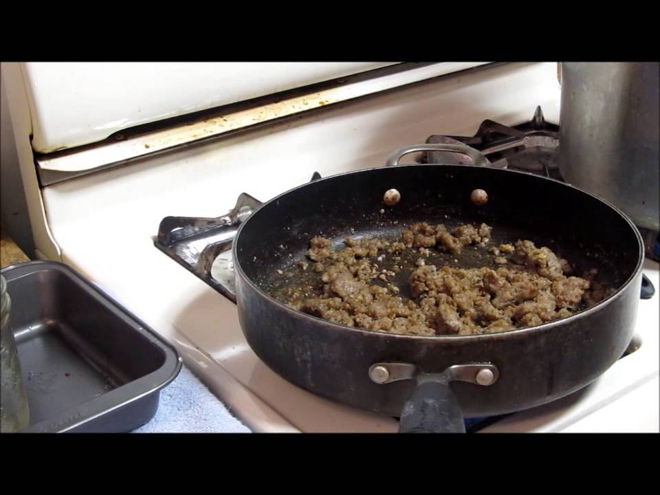 Using Home Canned Sausage to Make Country Gravy YouTube
