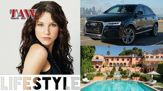 Sophia Bush ★ Boyfriend ★ Net Worth ★ Cars ★ House ★ Parents ★ Age ★ Biography ★ Lifestyle 2021