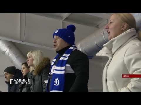 Юные хоккеисты из пяти регионов в Орле боролись за Призы Деда Мороза.