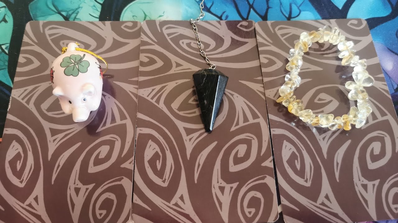 Prečo sa odmlčal? A čo sa deje v jeho hlave?