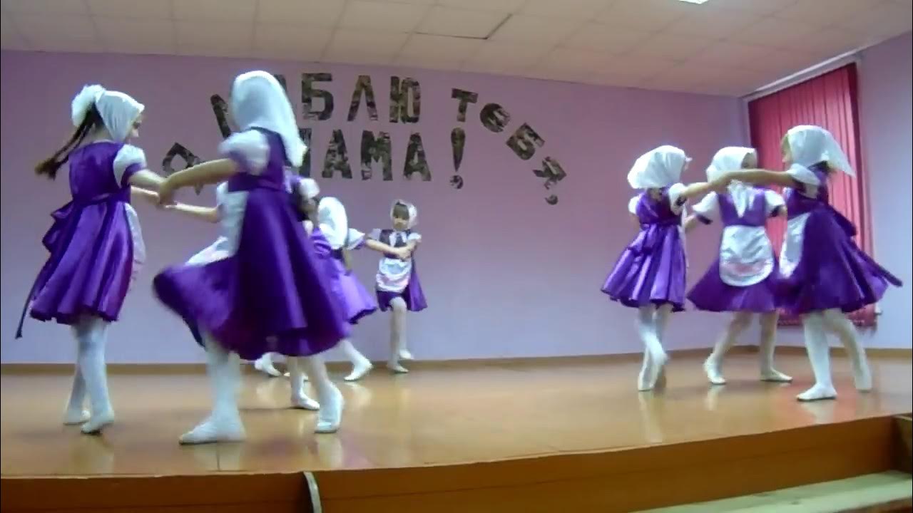 бабушки старушки детский сад. шуточный танец в детском саду. костюм бабушки старушки. инсценировка бабушки старушки. бабушки старушки песня танец.