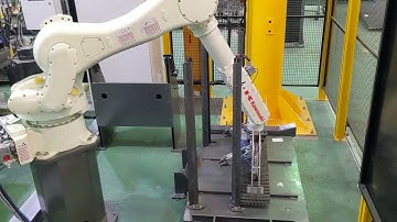 Kawasaki Robotics on the factory: handling and welding