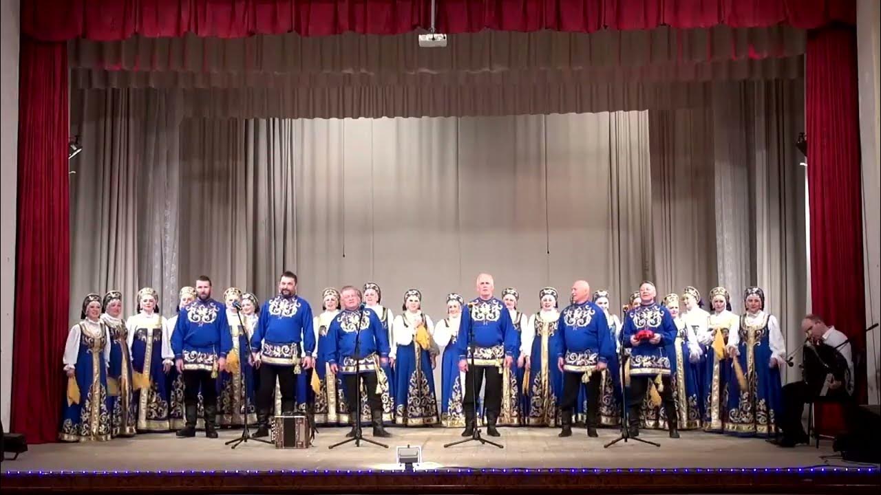 Хор московская сторонушка солнцево юбилейный концерт. Юрманская сторонушка. Московская сторонушка хор солнцево. Детский танцевальный коллектив на сцене. Хор московская сторонушка.