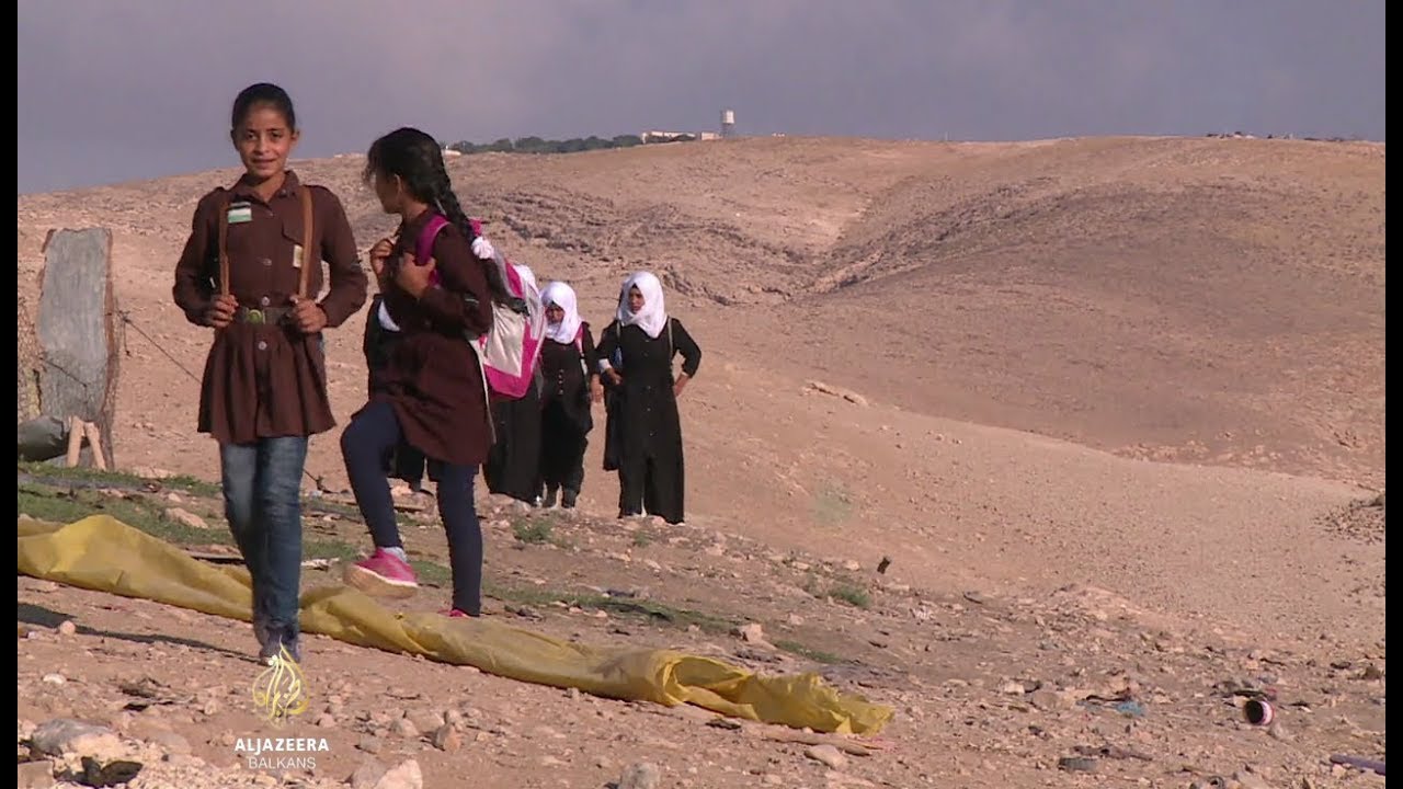 إسرائيل تهدم المدارس الفلسطينية لبناء مستوطنات غير شرعية