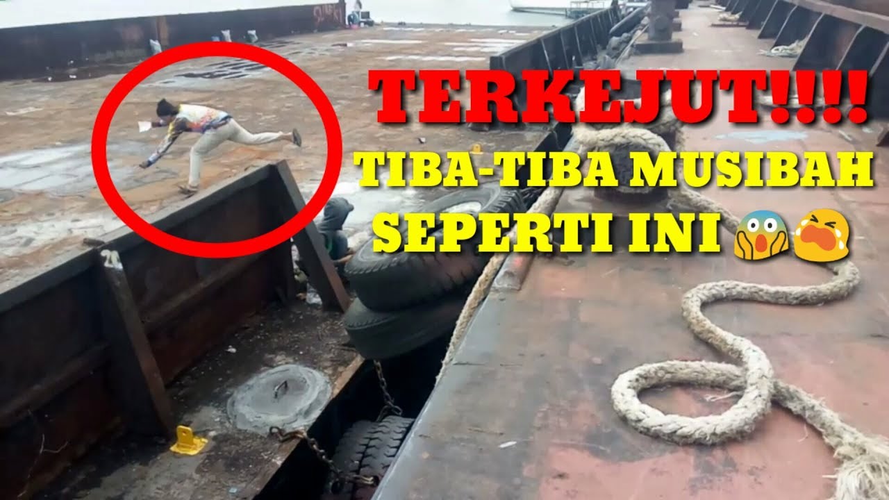 Saat Mancing di Tongkang, tiba-tiba kami terkejut ...