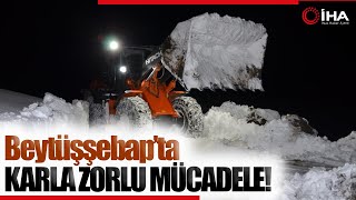 Kar Ve Tipiye Yakalanan Yol Açma Ekiplerinin Askeri Üsse Sığındı