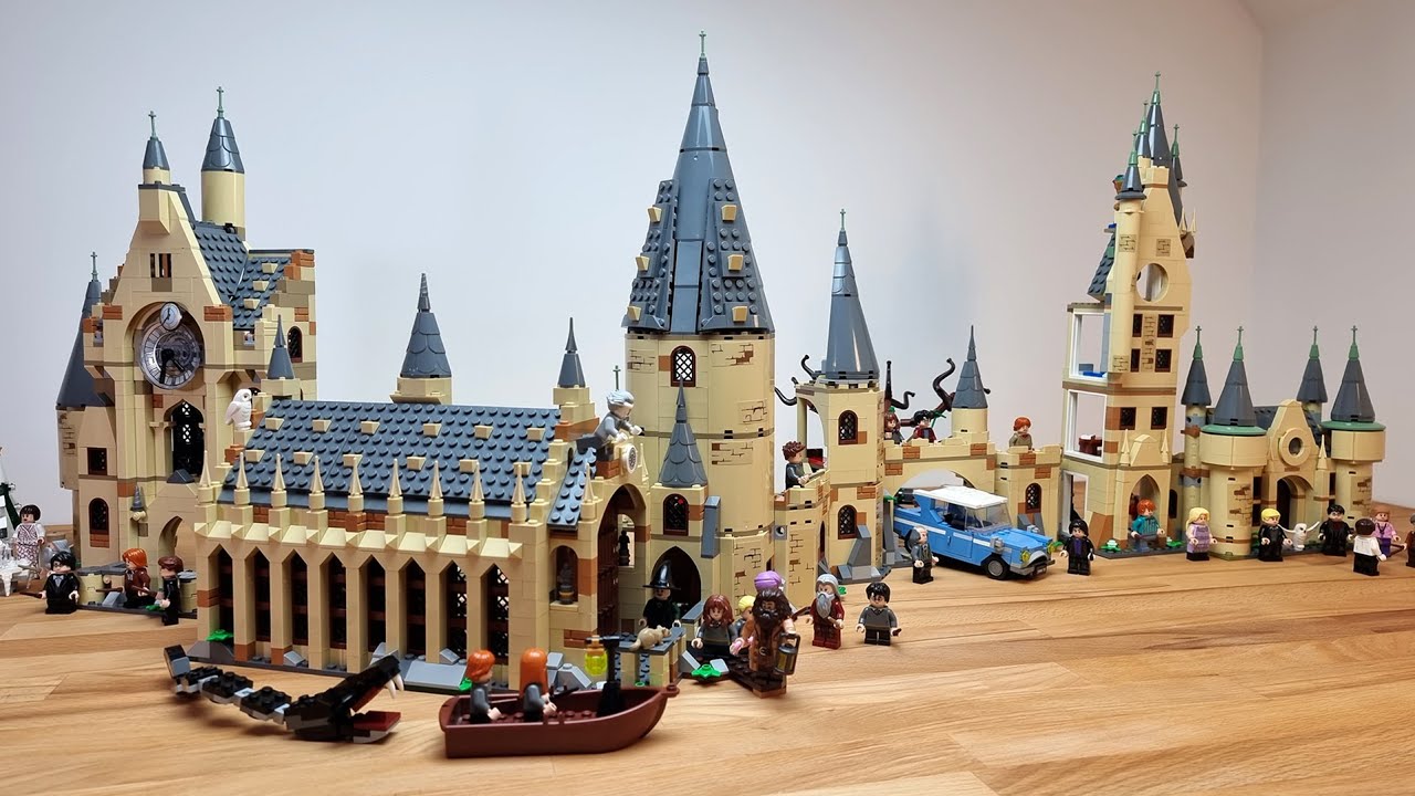 Lego Harry Potter 71043 Hogwarts Castle Speed Build 