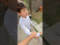 راح للمدرسه وهوه نايم