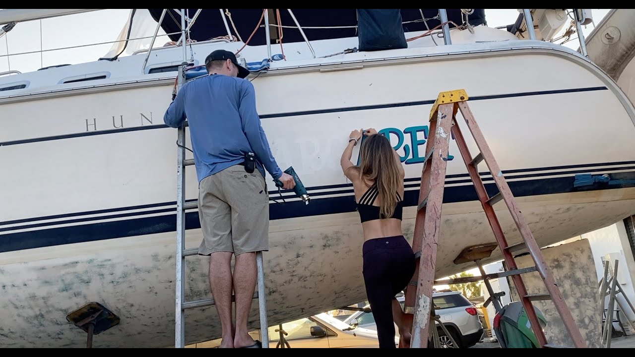 Ep 15:First week at the Boatyard: Sand-Blasting , Removal of Boat Lettering, New Bed Delivered!