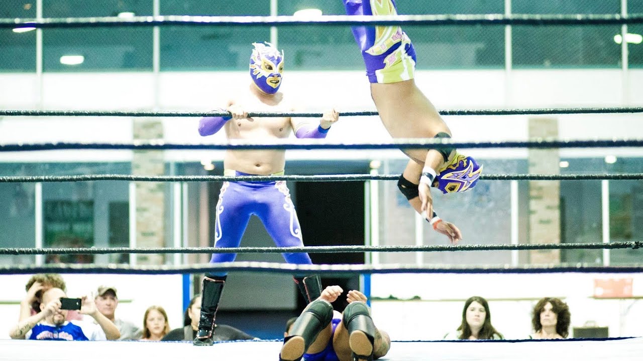 RockNES Monsters vs. Los Luchas in a Men's Tag Team Wrestling Match ...