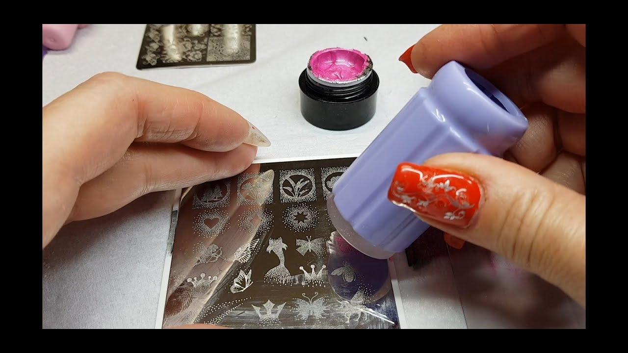 COME SI UTILIZZANO GLI STAMPINI IN SILICONE