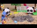 恐竜の化石を掘ってみた！❤砂遊びと恐竜発掘ごっこ遊び❤トイバス（ToyBus) キッズ おもちゃアニメ