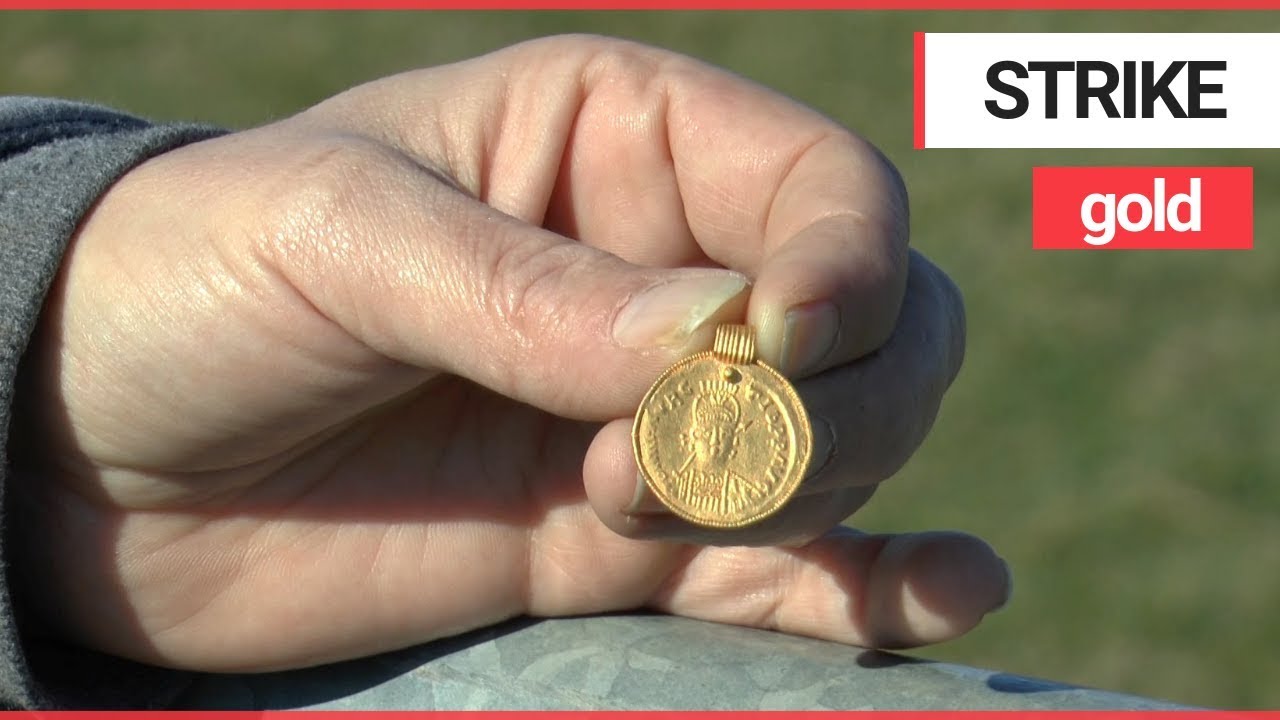 Кольцо оказалось золотым. Монетка, артефакт. 14 Лет 1500 на золото.