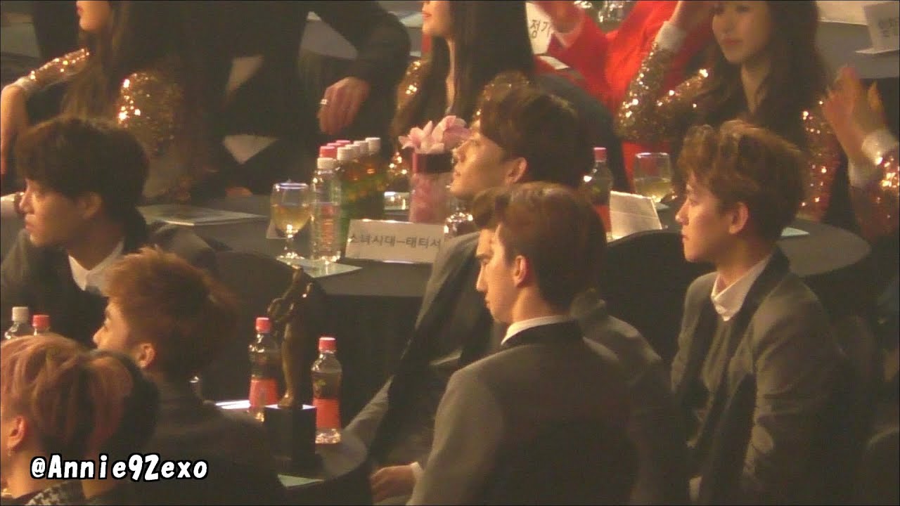 150122 52 during BEAST B2ST 비스트 ビースト Good Luck 12:30 EXO Baekhyun @ SMA 서울가요대상 artists seat
