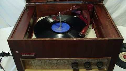 Webcor Musicale Coronet Mt-1655-1A Record Player ~ Tube ~ 001