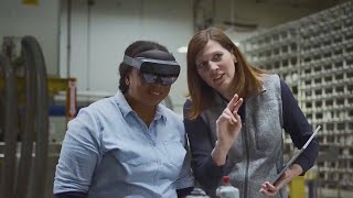 HoloLens: Remote assist and guides