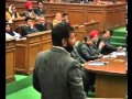 Mla shoaib iqbal removes coat in delhi assembly