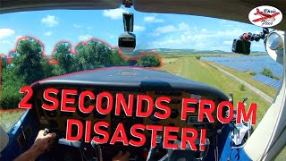 2 Seconds from Disaster. Kittyhawk Wind Shear Causes me to Nearly Crash