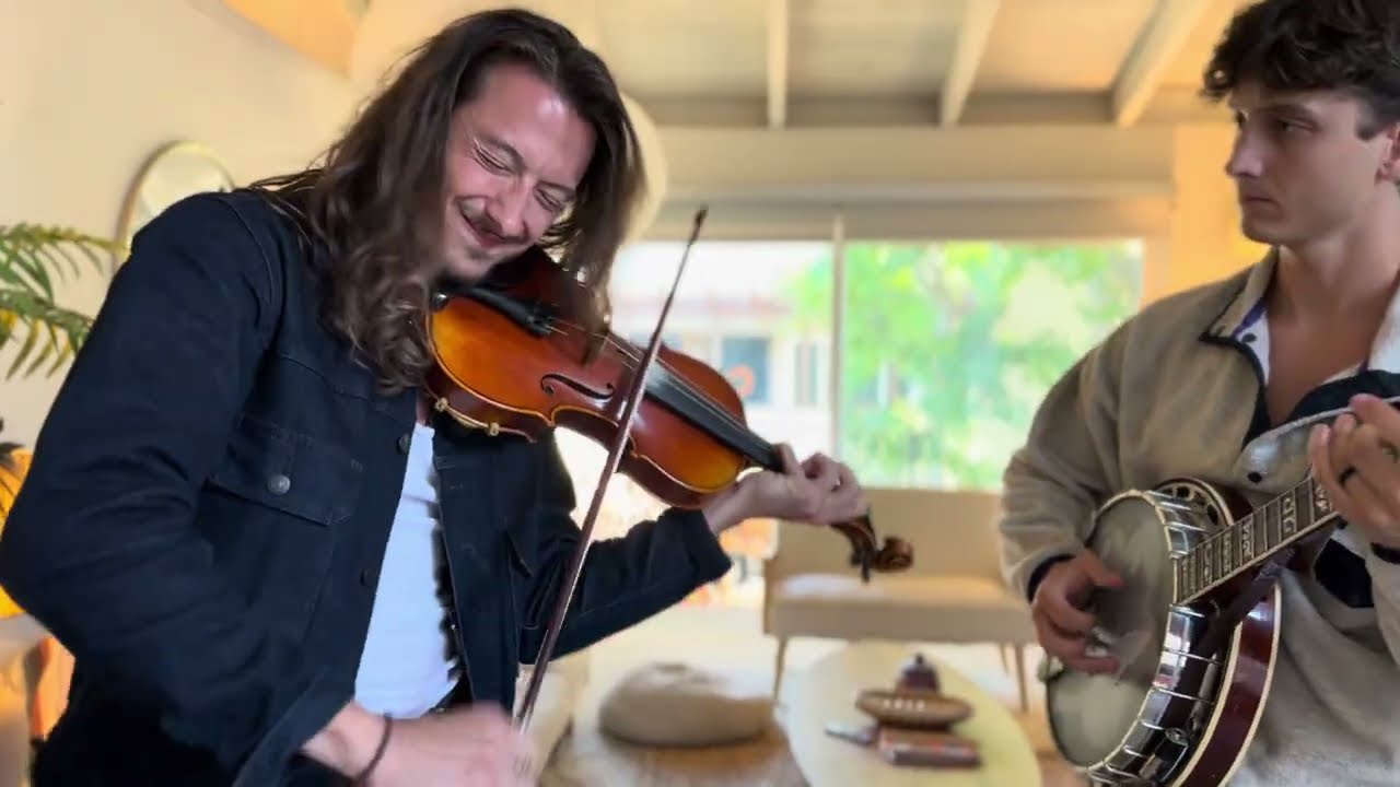 Two Brothers Fiddle & Banjo Bluegrass Duet (With Surprise Ending)