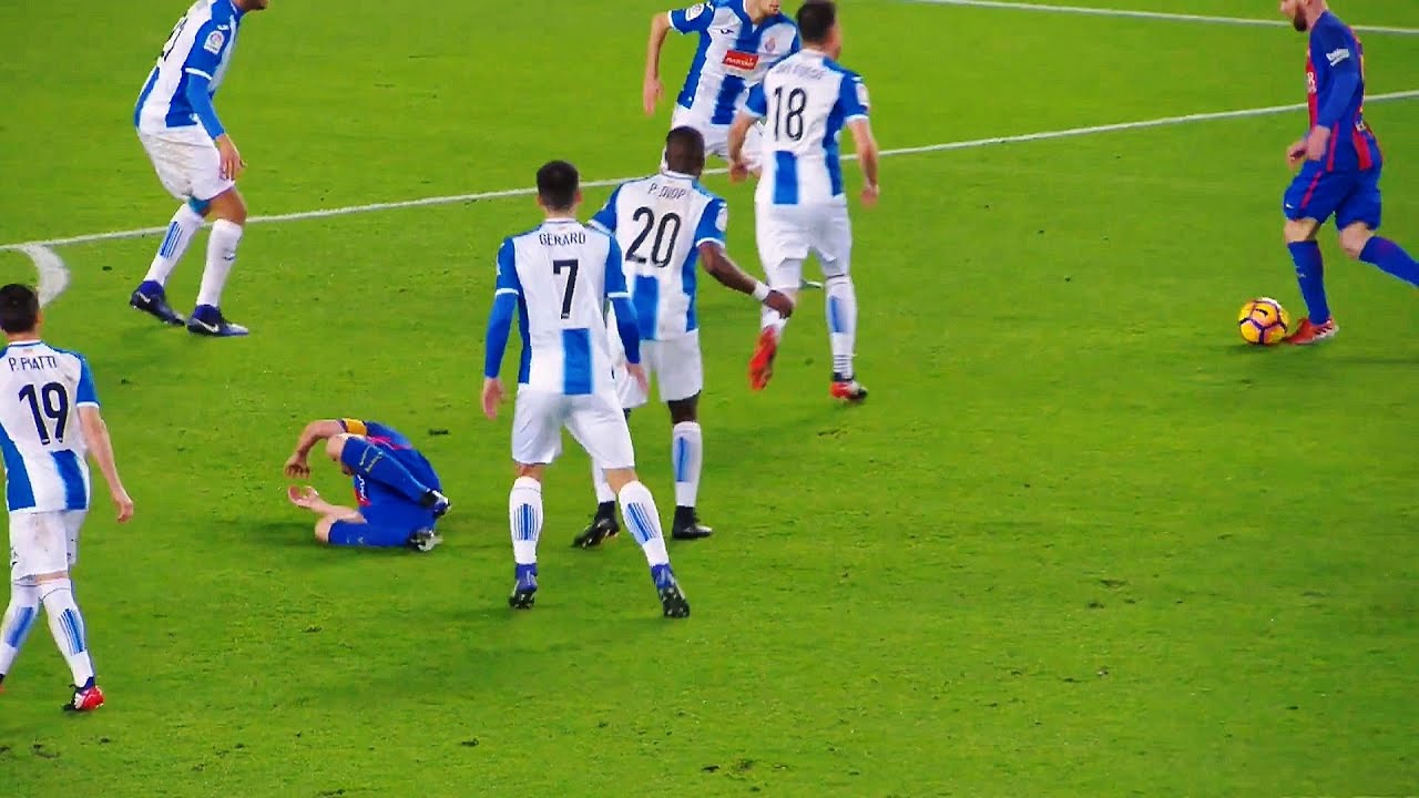 World's Beautiful Football by Lionel Messi  (Don't Call Anyone a GOAT If He Can't Play Like This)