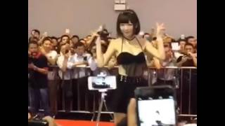 Japanese porn stars at China's Guangzhou Sex Culture Festival - YouTube