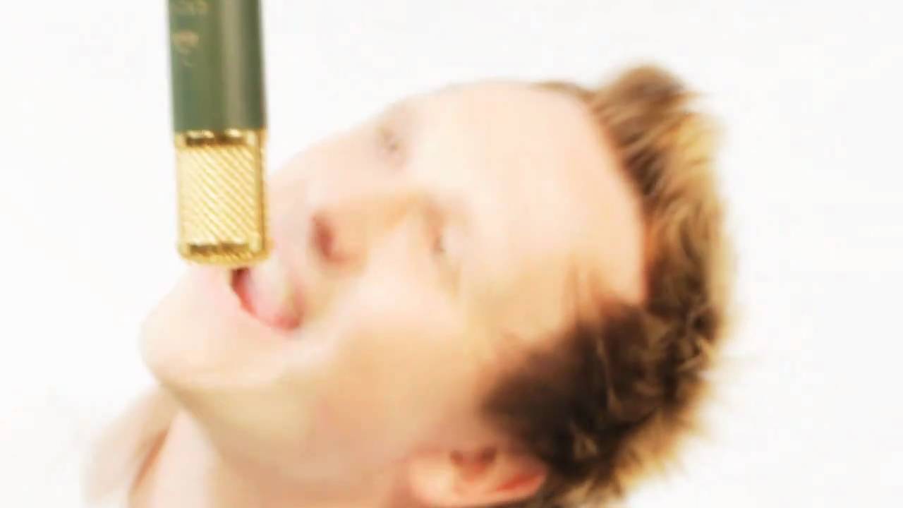 EARCATCHER      LOVE  LETTERS