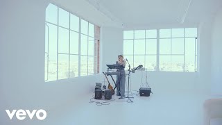 BIIANCO - I like to listen to music when I'm sad (Live Video)