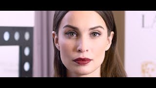 Heida Reed Hot Photos Hd 1