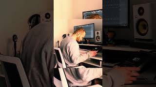 Soulful Trap Beat on Roland SP 404 MK2 Larry June Style with 70s Sample