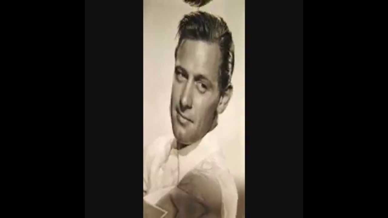 Sip of Gold /  William Holden