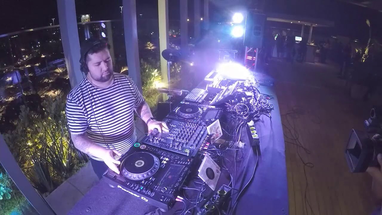 06   Listen Clean   Andre Salata