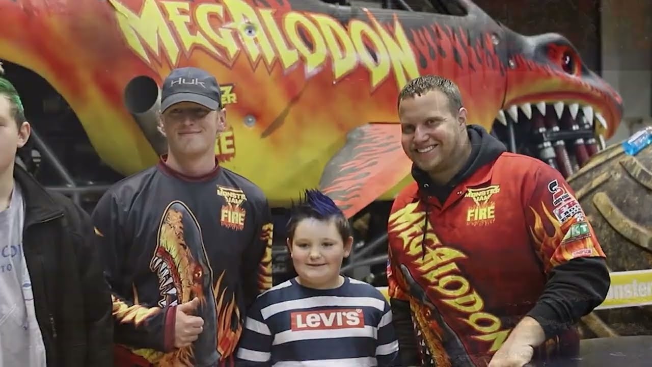 Megalodon - Cory Rummell (Monster Jam) (Monster Truck)