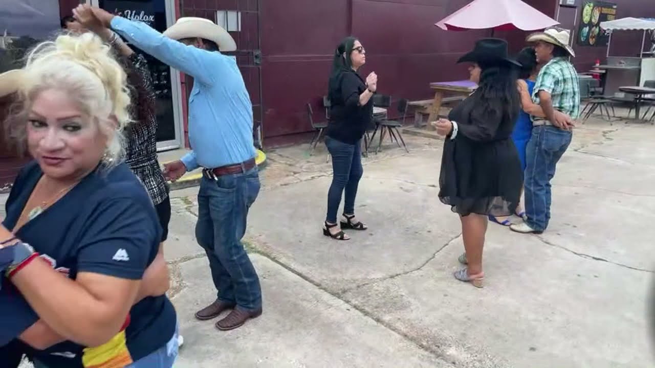 De Regreso a Houston con la razita del Mercado Rodríguez y al ritmo de Puro Zarpazo #MIRABAILAME