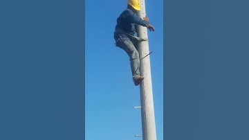 cách trèo trụ điện chuẩn