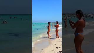  Sunny Day At 𝐌𝐈𝐀𝐌𝐈 𝐁𝐄𝐀𝐂𝐇 Bikini Beach Walk 