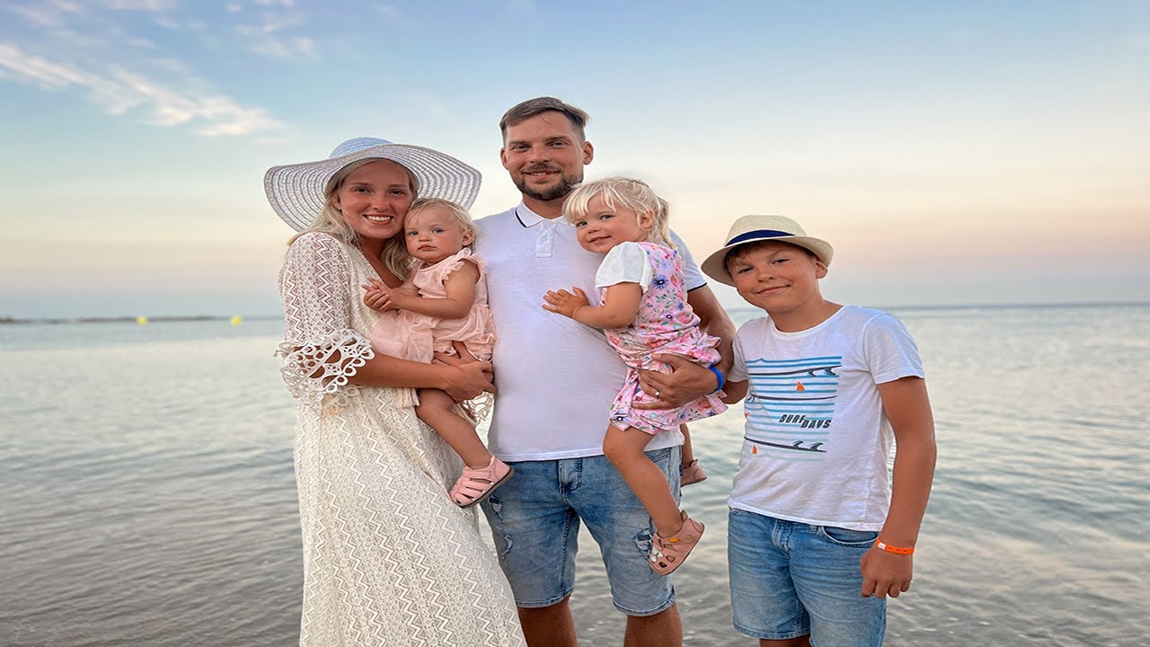 RHODOS / ESIMENE PEREREIS