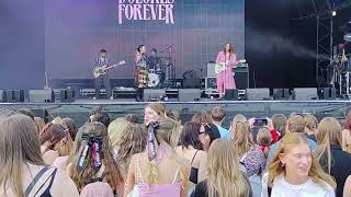 Dolores Forever - Baby Teeth (A Perfect Day 2024) 4K