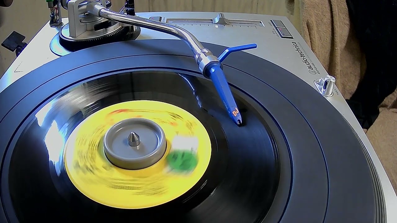 Chet's Tune {Chet Atkins} ~ Some Of Chet's Friends ~ MONO ~ 1972  ~ WKSL Radio Promo