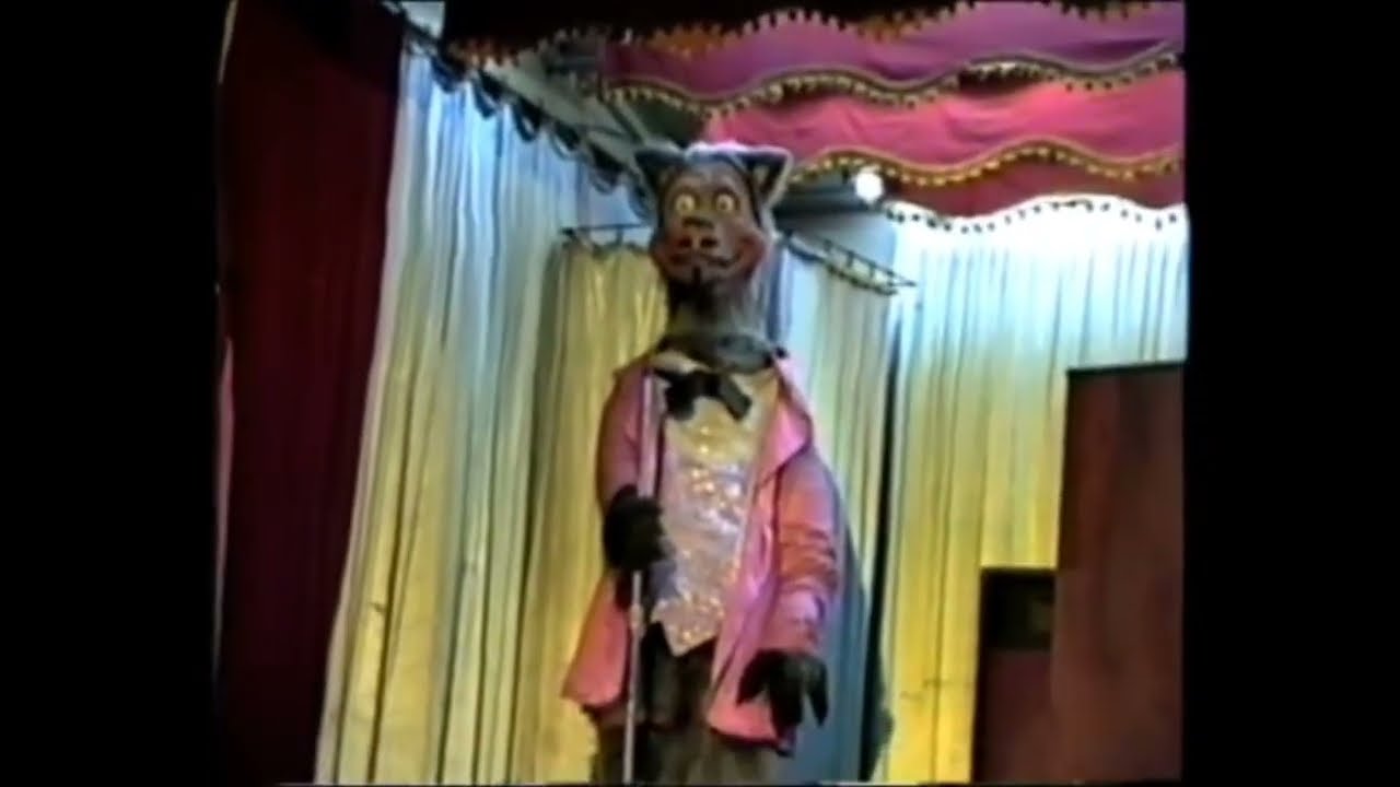 NEW RARE Wolf Pack 5/Country Plaza Show at Beto Carrero World (Improved Audio)