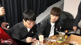 170218 kt Rolster backstage at the LCK 데프트 데뷔 4주년
