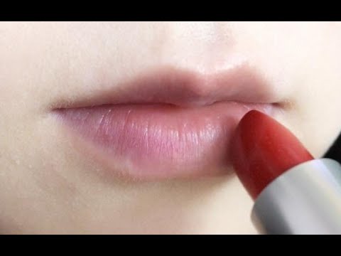 Video: MAC Lady Bug Luster huulipunan tarkistus