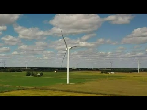 Massive wind farm in Gratiot County nears completion