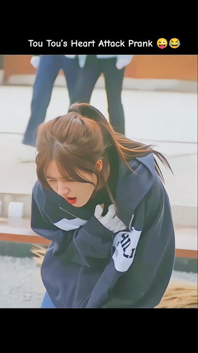 ZHAO LUSI HEART ATTACK PRANK 🤭😂 | GEN Z | #cdrama #zhaolusi #genz #hindisong