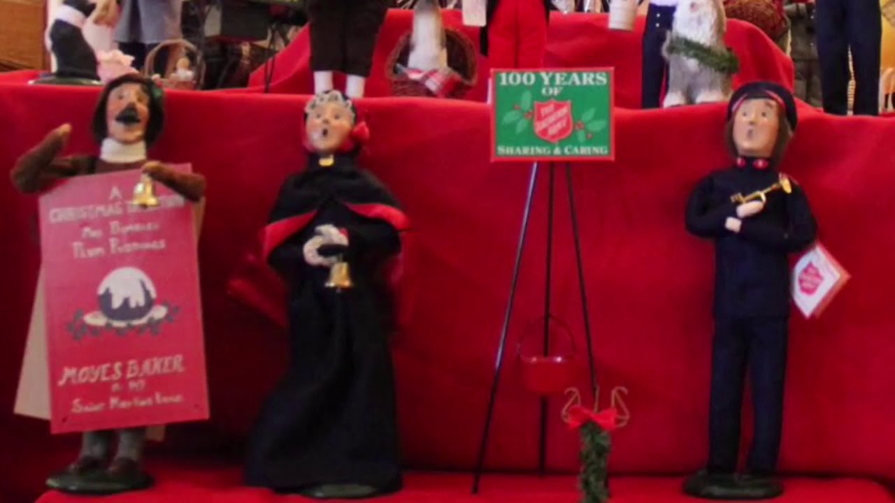 Byers' Choice Carolers