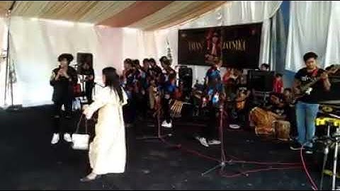 Abiel jatnika~live~kapalang nya