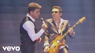 Video thumbnail of "Zezé Di Camargo & Luciano - (Everything I Do) I Do It For You (Ao Vivo)"