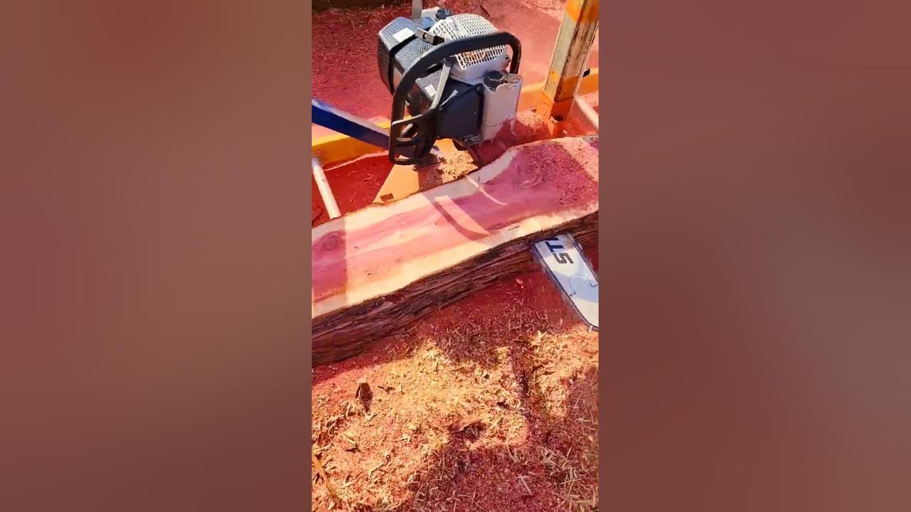 chainsaw milling eastern red cedar with 92cc Stihl ms660 clone YouTube