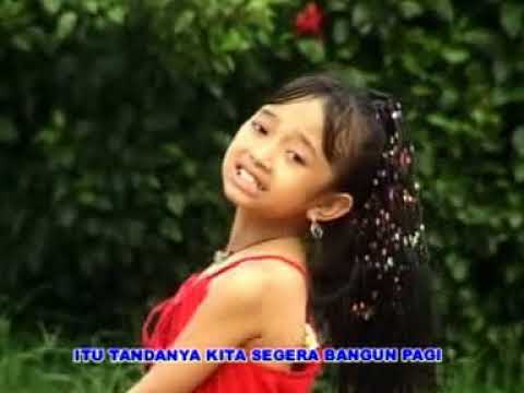 Sendy Senia Cilik - Jam Dinding ( Official Music Video )