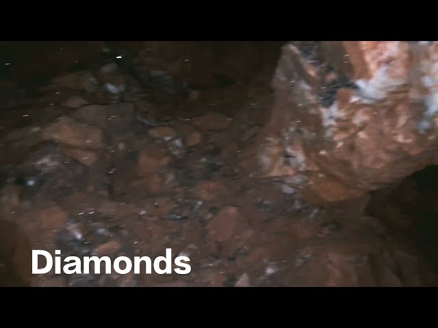 I found the most precious diamond in the world! Gems, gold mines, crystals, amber?宝石，钻石，水晶 #Daimonds class=