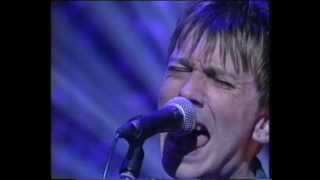 Mansun - Mansun&#39;s Only Love Song, Live on Later With Jools Holland, 1997 (good audio)